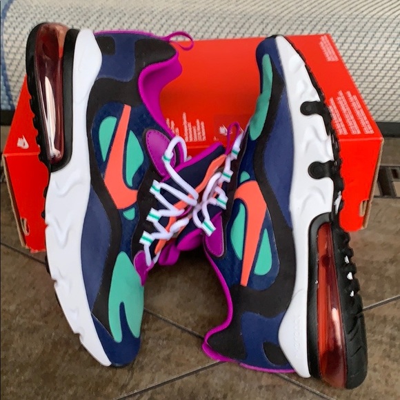 • NIKE AIR MAX 270 REACT WMNS - Picture 6 of 16